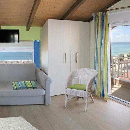 Whitesands Beach Resort Паралия-Враху Экстерьер фото